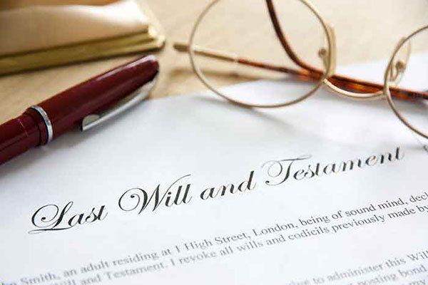 What is the Difference Between Wills and Trusts?