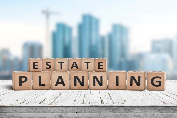Comparing Estate Planning and Elder Law
