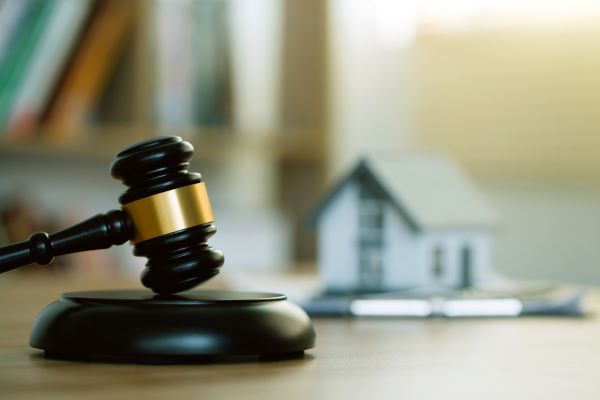 Tenant Rights and When to Hire a Real Estate Attorney